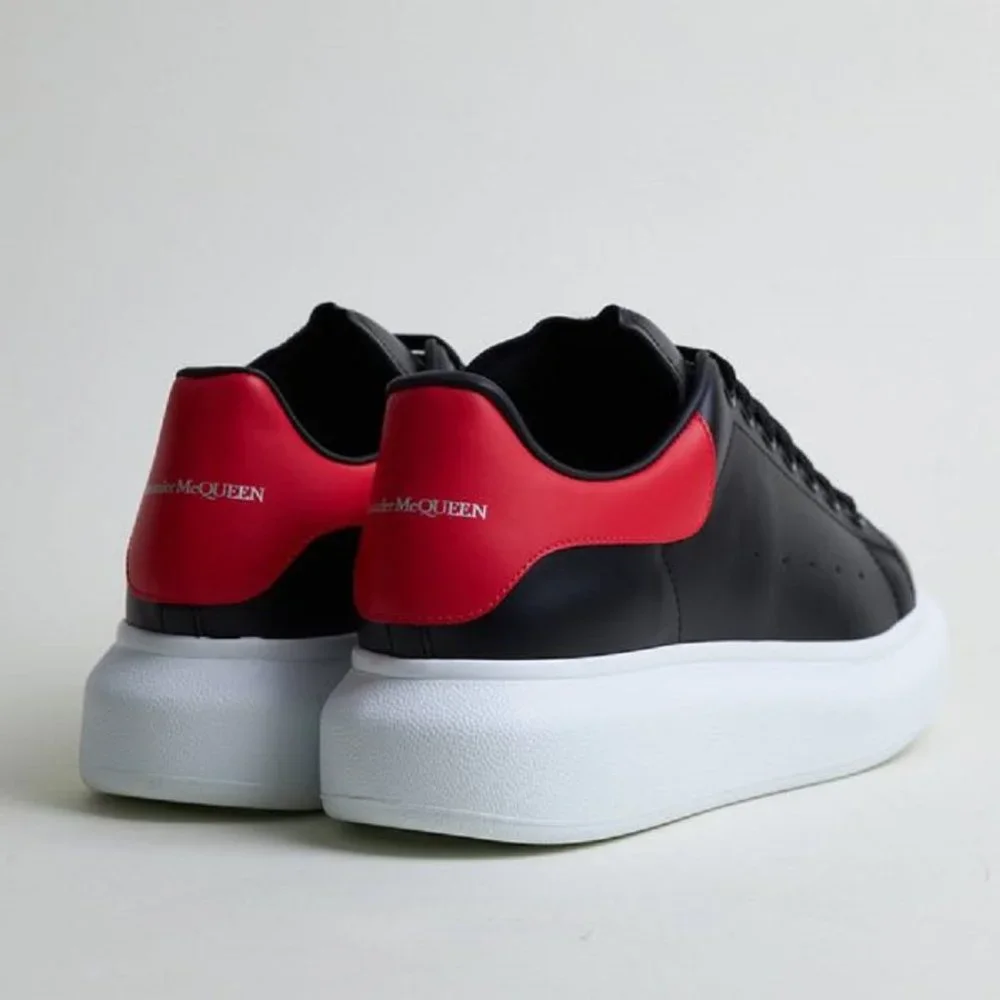 Alexander McQueen  Oversize Colorblock Sneaker BLACK/ DARK CORAL - Picture 4 of 15